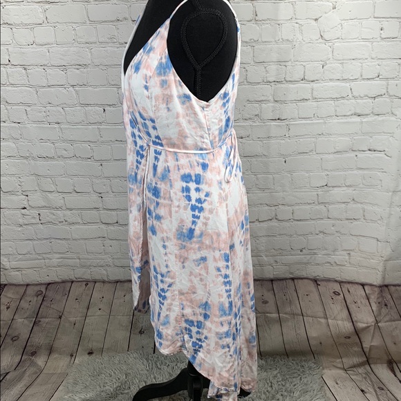 Forever 21 the dye wrap dress - Picture 3 of 5